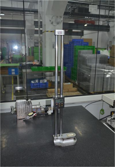 3、精密高度尺.JPG